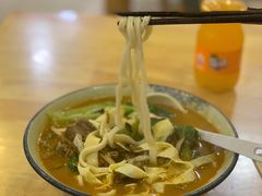老酸菜牛肋条面-阿彬生炒牛肉面(解放路店)