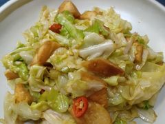 包包菜炒馕-伊带伊路新疆美食府(呼家楼店)