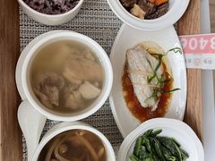 -臻儿屿月子会所(茶山店)