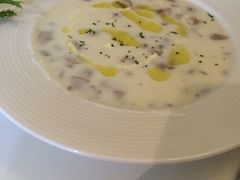 奶油蘑菇汤-美丽心情蛋糕(江苏路店)