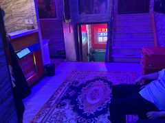 -路边边.炒菜烧烤.音乐餐厅(良乡长虹店)