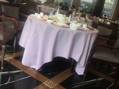 -御花园·粤菜·海鲜火锅(中山公园店)