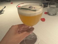 -弦月窗LUNETTE BY AMANDA(复兴路店)