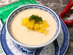 鲜芒果布丁-禄婶鸡煲·打边炉