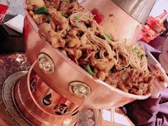 -炉小二铜锅牛蛙•川湘菜(三里屯店)