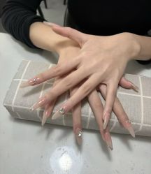 -初瞳专营美睫美甲