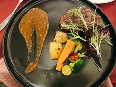 -红房子西菜馆(淮海中路店)