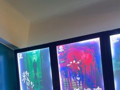 -荒岛实景沉浸密室(江汉路1店)
