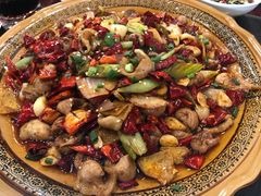 -老来福·非遗酸汤兔(凯旋路店)