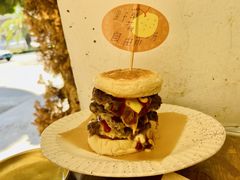 牛肉双芝士汉堡-野草莓自由市场