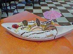 香蕉船-康乐(滨江道店)