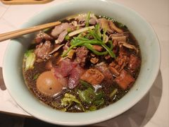 -镇南锅盖面馆(解放路店)