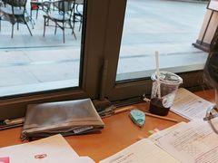 -星巴克(长沙友阿奥特莱斯店)