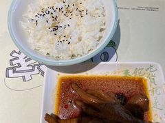 -老乡鸡(上海品尊国际中心店)