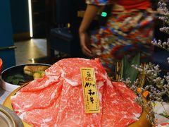 M8和牛畅吃-一绪に寿喜烧(荟聚店)