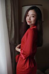 点击看大图 -艾米丽婚纱礼服