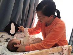 -爱的果实月嫂育婴师(世纪东方店)