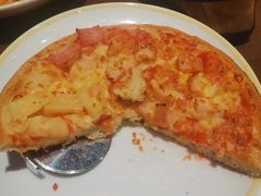 培根鸡肉双拼披萨-萨莉亚意式餐厅(杭州滨江天街店)