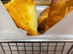 蒜香面包-榖屋house of flour(张江首店)