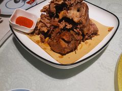 特色熏排骨-沽上民肴·海鲜锅贴·天津菜(福州道鸿正家园店)