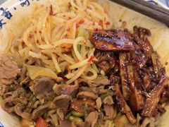 -梅溪·小伙子干挑面(安吉总店)