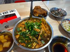 -柳州肥姨妈大骨螺蛳粉(东靖路店)