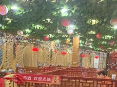 -袁小二大东北铁锅炖(吉祥村总部)