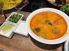 -樾餐厅泰式海鲜火锅(民歌湖店)