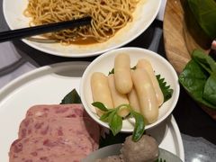 -红鼎豆捞·非遗鲍皇汤火锅(宝丰路店)