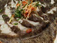 清蒸多宝鱼-香融府·烤鸭·家常菜(花乡奥莱店)