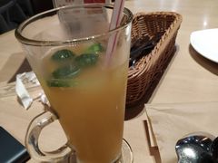 -必胜客(漕宝路店)