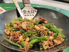 -费大厨辣椒炒肉(太平老街店)