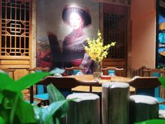 -老滇山寨•云南特色菜•地方菜•民族风情歌舞表演(金碧店)