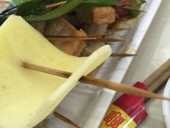 -袁记串串香(泉水轻轨站店)
