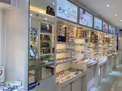 -百视通眼镜(京溪路137店)