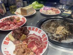 -哈哈碳都·牛肋条无限自助烤肉(台江万达店)