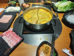 -呷哺呷哺 黄金牧场 (欢乐谷店)
