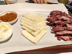 -小河公主秘制烤羊腿(小绿谷店)