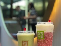 -奈雪的茶(市百一店)