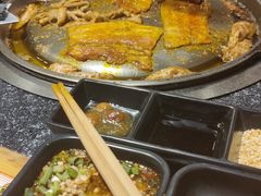 -赞酱川式烤肉(蜀都万达店)