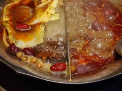 -湊湊火锅·茶憩(恒隆广场店)