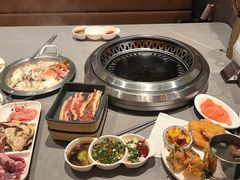 -黑金·寻焰自助百汇·烤肉·火锅(中街店)