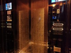 -成都华尔道夫酒店游泳池