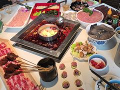 -二荆条·蜀鲜汇城市森林火锅