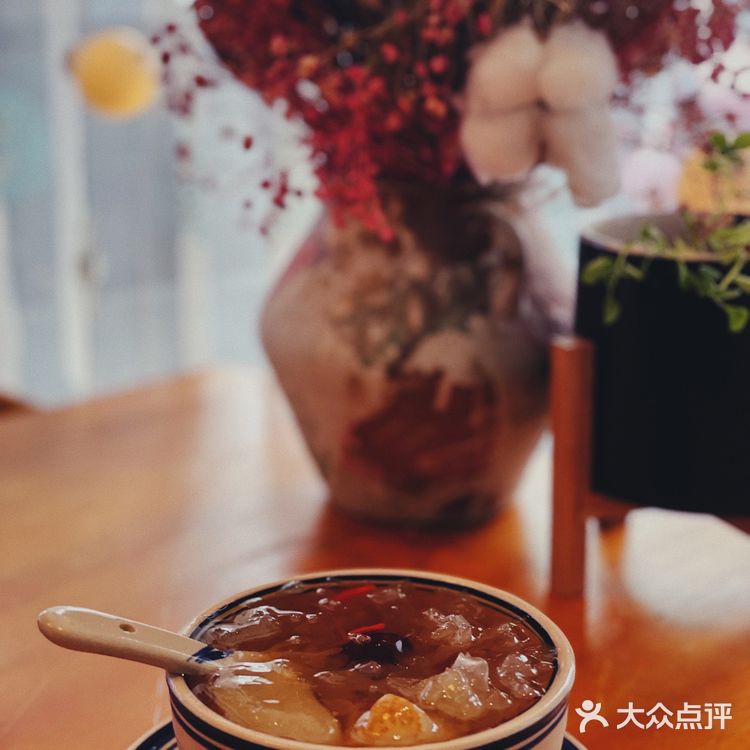 柳州美食|一家日式简约风格的糖水铺子