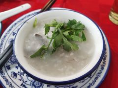 -先鲜鲫鱼粥