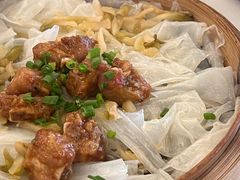 榨菜排骨蒸陈村粉-悦湖公馆