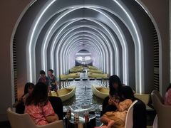 -涨巢·潮玩水疗局