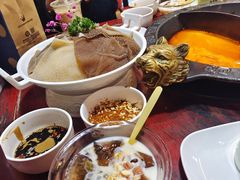 -重庆袁老四火锅(武进万达店)