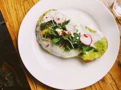 牛油果吐司-Egg•Allday Brunch(襄阳北路店)